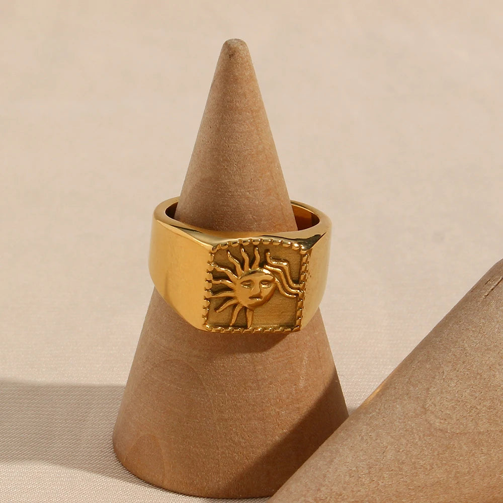 Sun Face Statement Ring