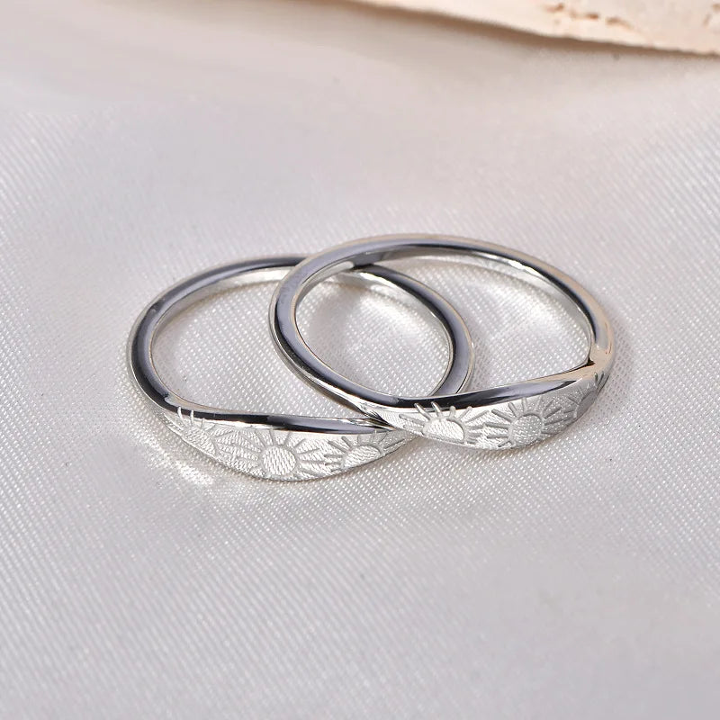 Sunlight Curve Ring