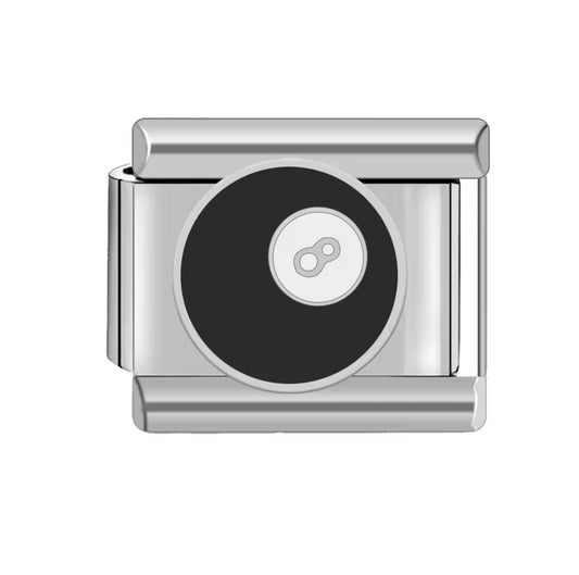 Eight ball